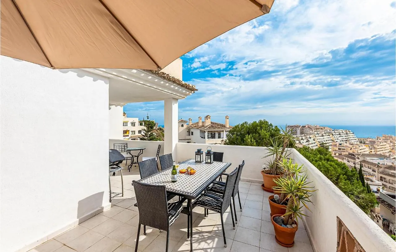 2 Bedroom Stunning Apartment In Benalmádena