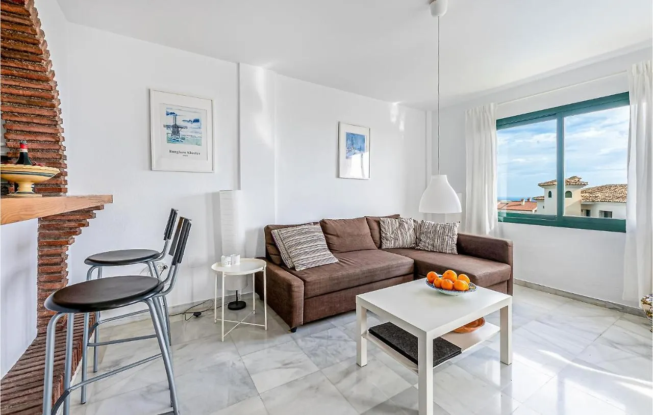 2 Bedroom Stunning Apartment In Benalmádena